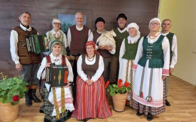 LIETUVA 🇱🇹 UTENOS KULTŪROS CENTRO FOLKLORO ANSAMBLIS „DAVILA“