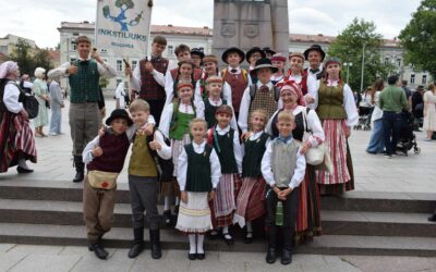 LIETUVA 🇱🇹 SKAUDVILĖS KULTŪROS CENTRO VAIKŲ IR JAUNIMO FOLKLORO ANSAMBLIS „INKSTILIUKS“